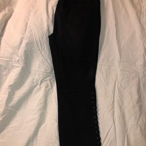 Torrid black denim sz 16 faux lace up leg detail.  Worn once.